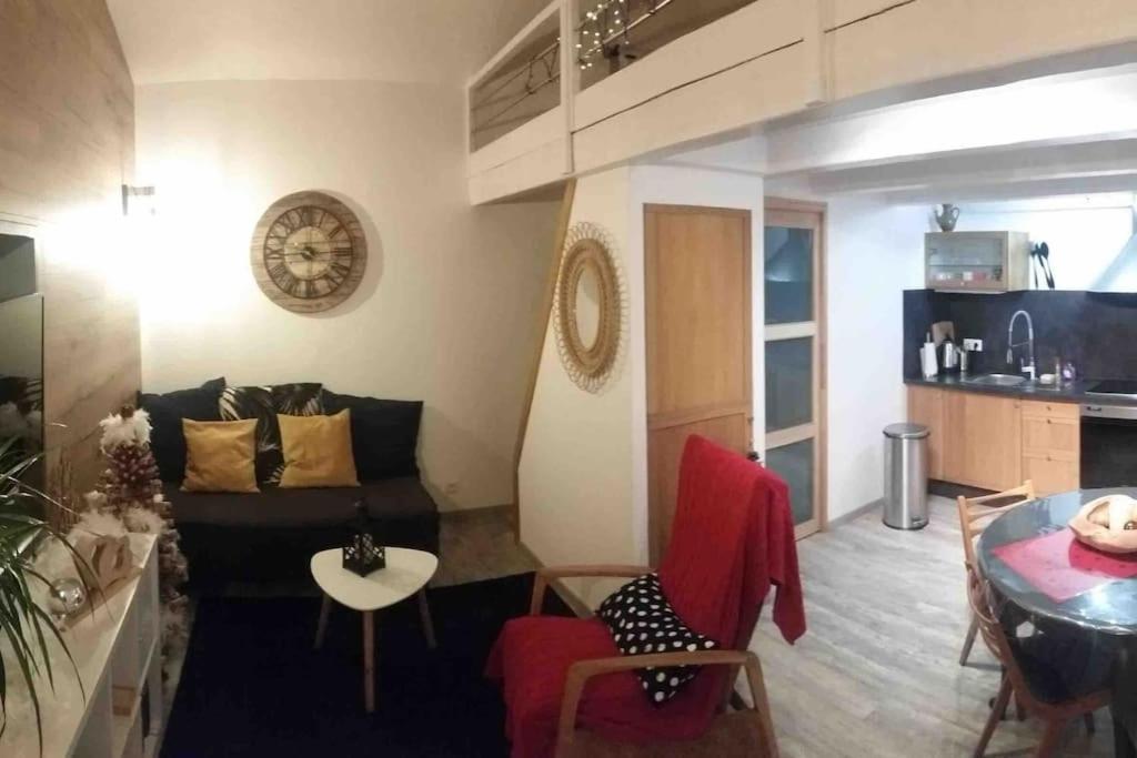 Holiday home Des Renards *